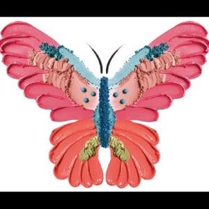 Meet your Posher, Pamela